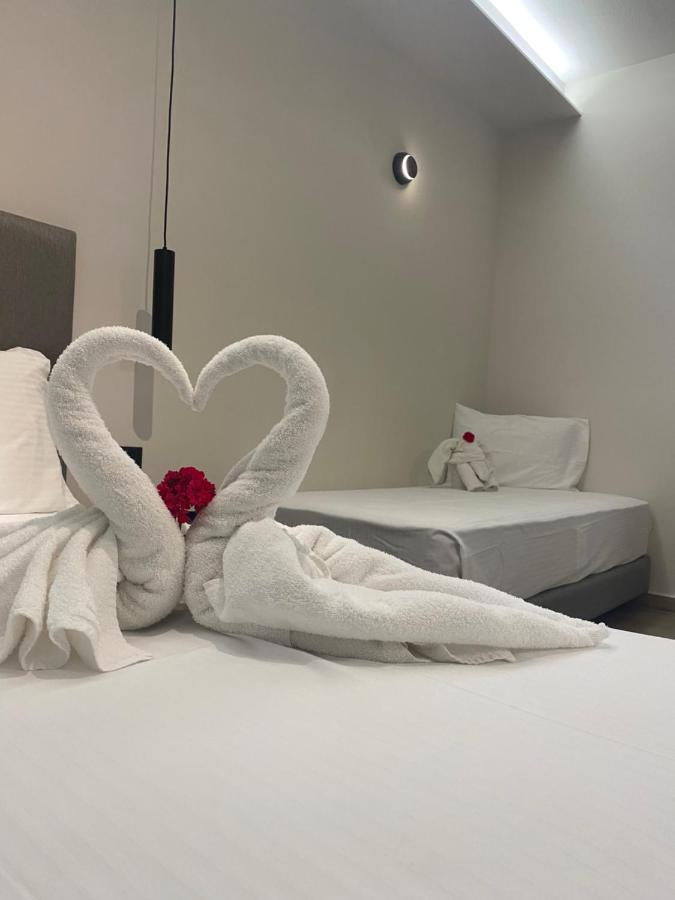 Barbie Hotel Apartments Ялиссос Экстерьер фото