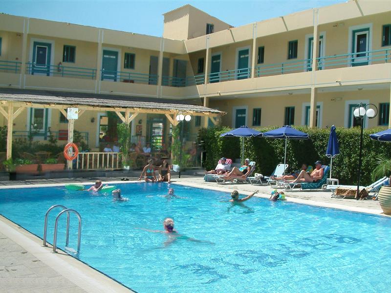 Barbie Hotel Apartments Ялиссос Экстерьер фото